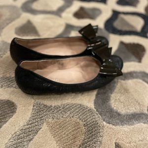 Venettini slip on's